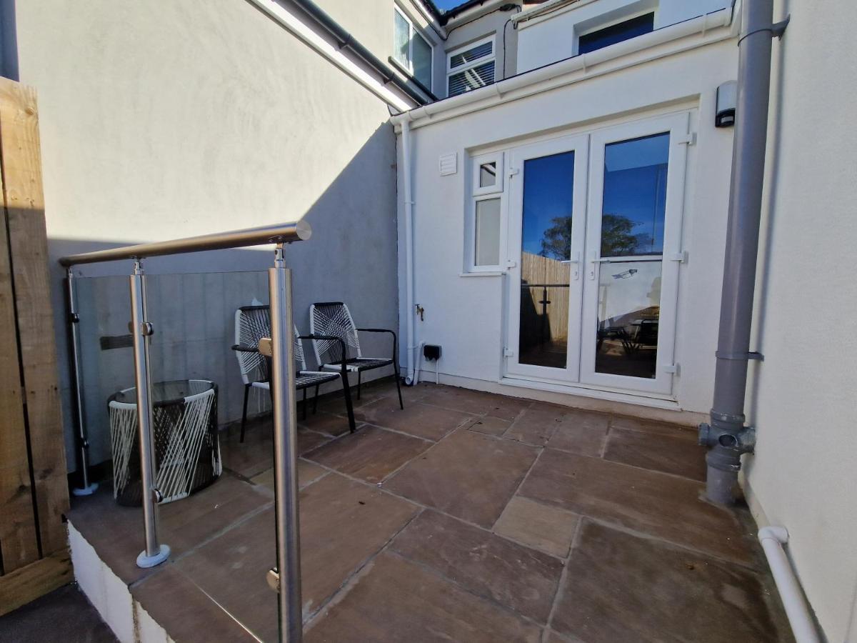 3 Bedroom Stylish Home Merthyr Merthyr Tydfil Zewnętrze zdjęcie