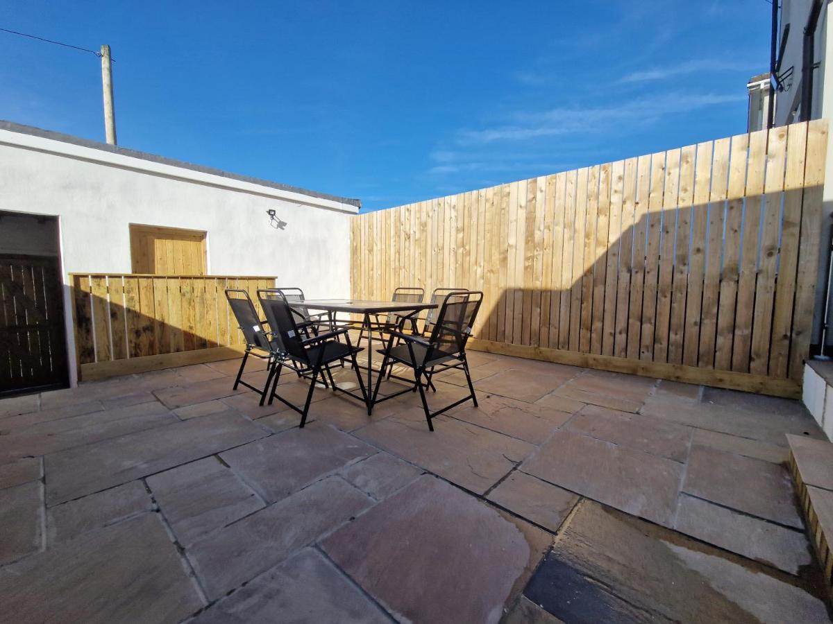 3 Bedroom Stylish Home Merthyr Merthyr Tydfil Zewnętrze zdjęcie